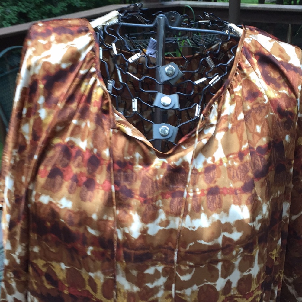 Ruby Red pullover kimono top. - Picture 2 of 10